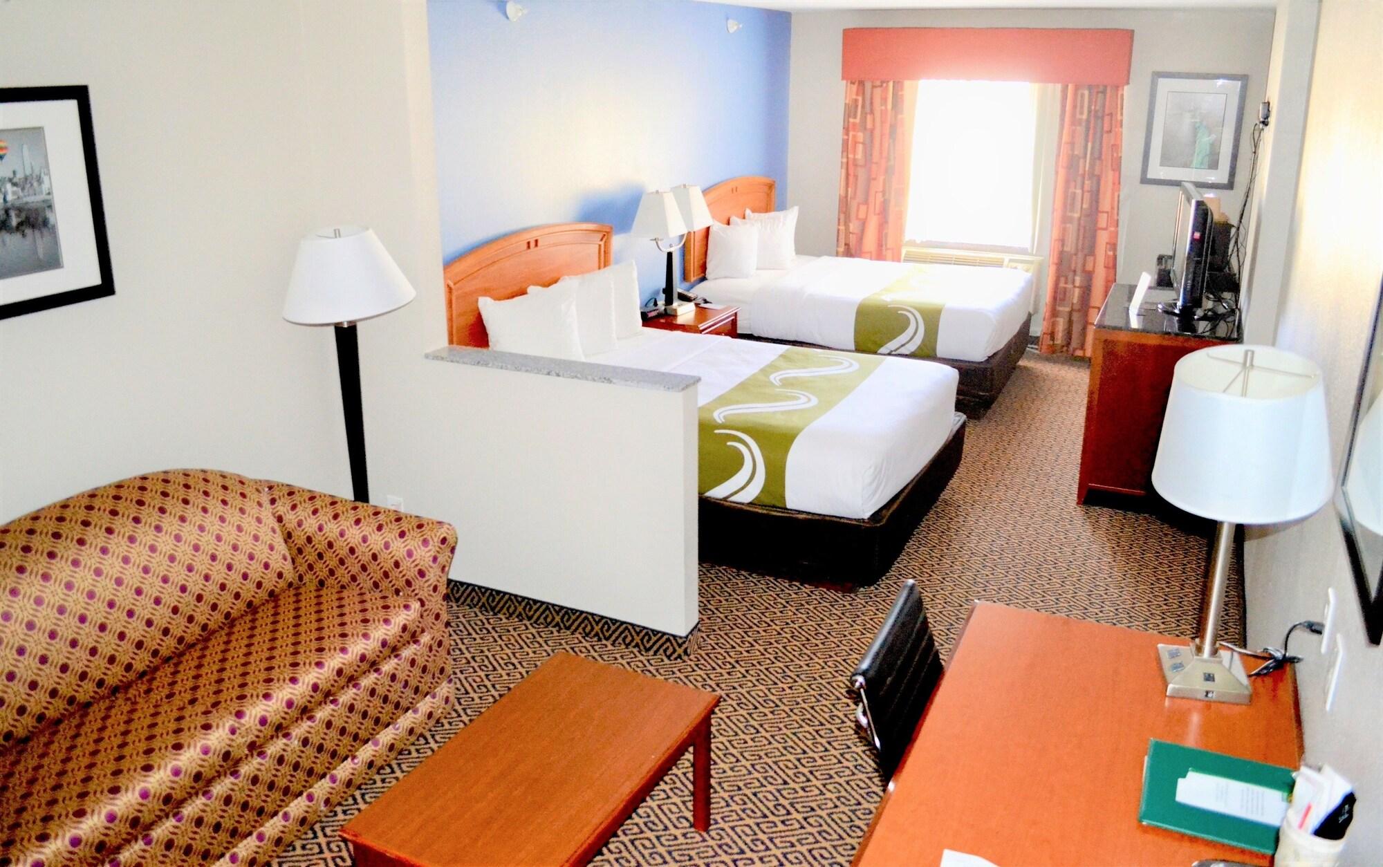 Quality Suites I-44 Tulsa Ngoại thất bức ảnh