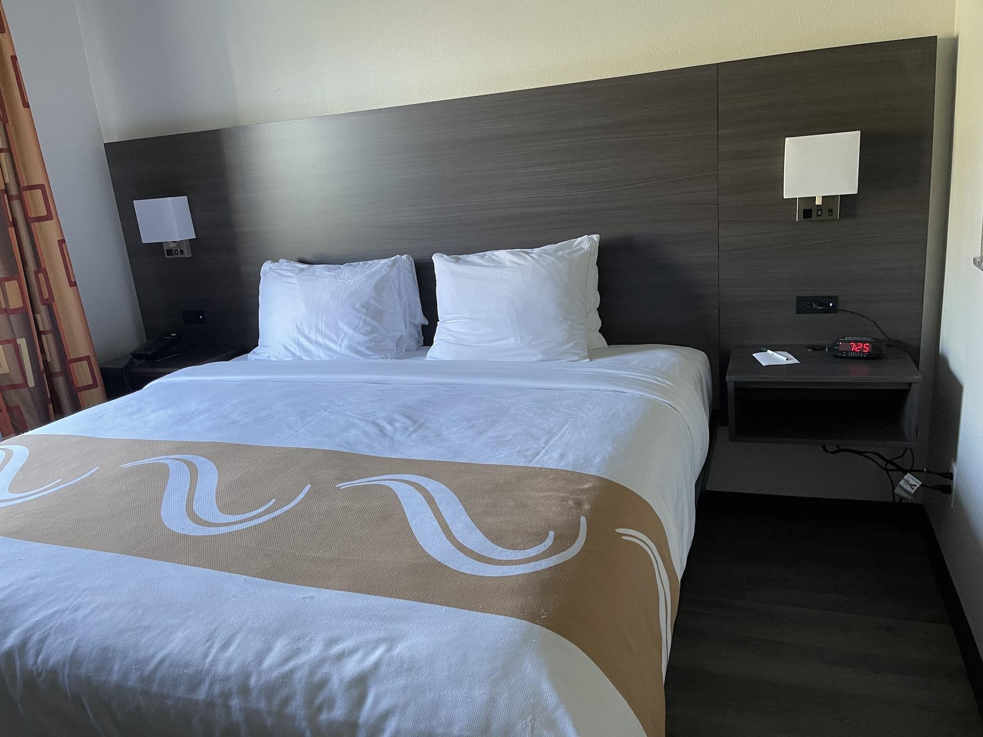 Quality Suites I-44 Tulsa Ngoại thất bức ảnh