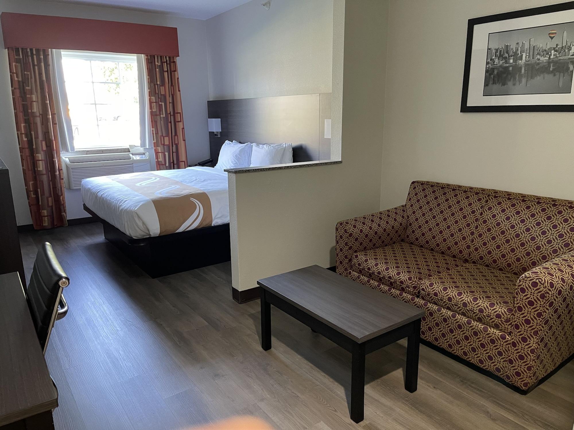 Quality Suites I-44 Tulsa Ngoại thất bức ảnh