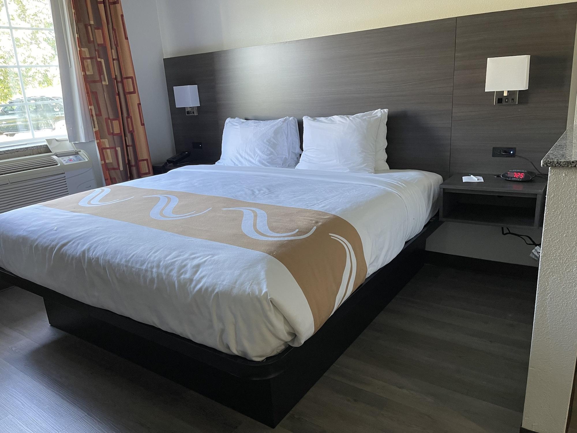 Quality Suites I-44 Tulsa Ngoại thất bức ảnh