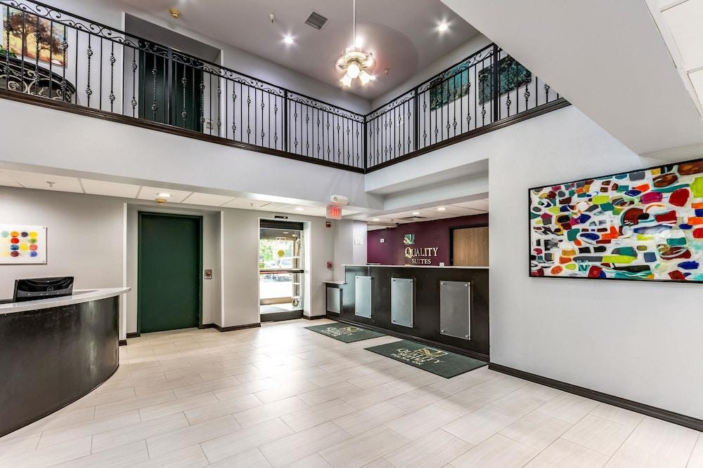 Quality Suites I-44 Tulsa Ngoại thất bức ảnh