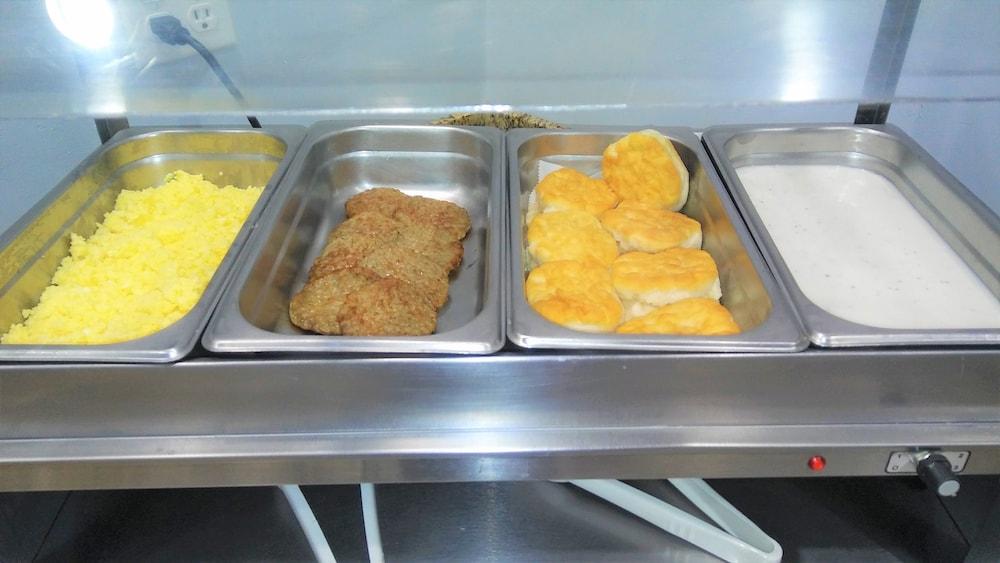 Quality Suites I-44 Tulsa Ngoại thất bức ảnh